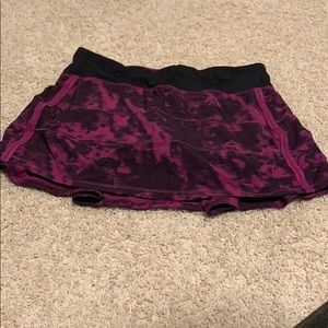 Lululemon pace rival skort